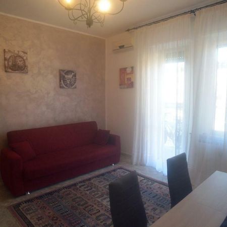 Casa Graziella Apartment Pescara Bagian luar foto
