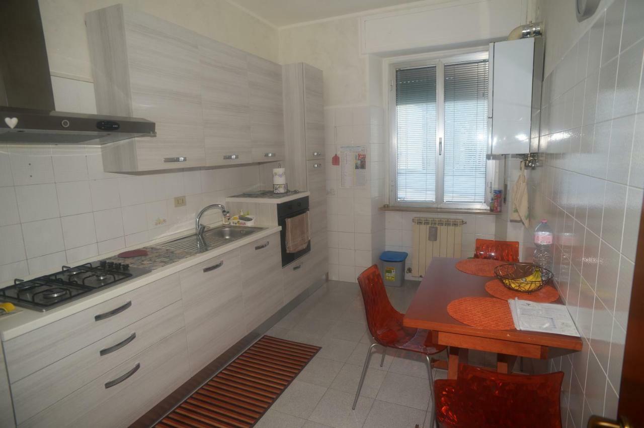 Casa Graziella Apartment Pescara Bagian luar foto